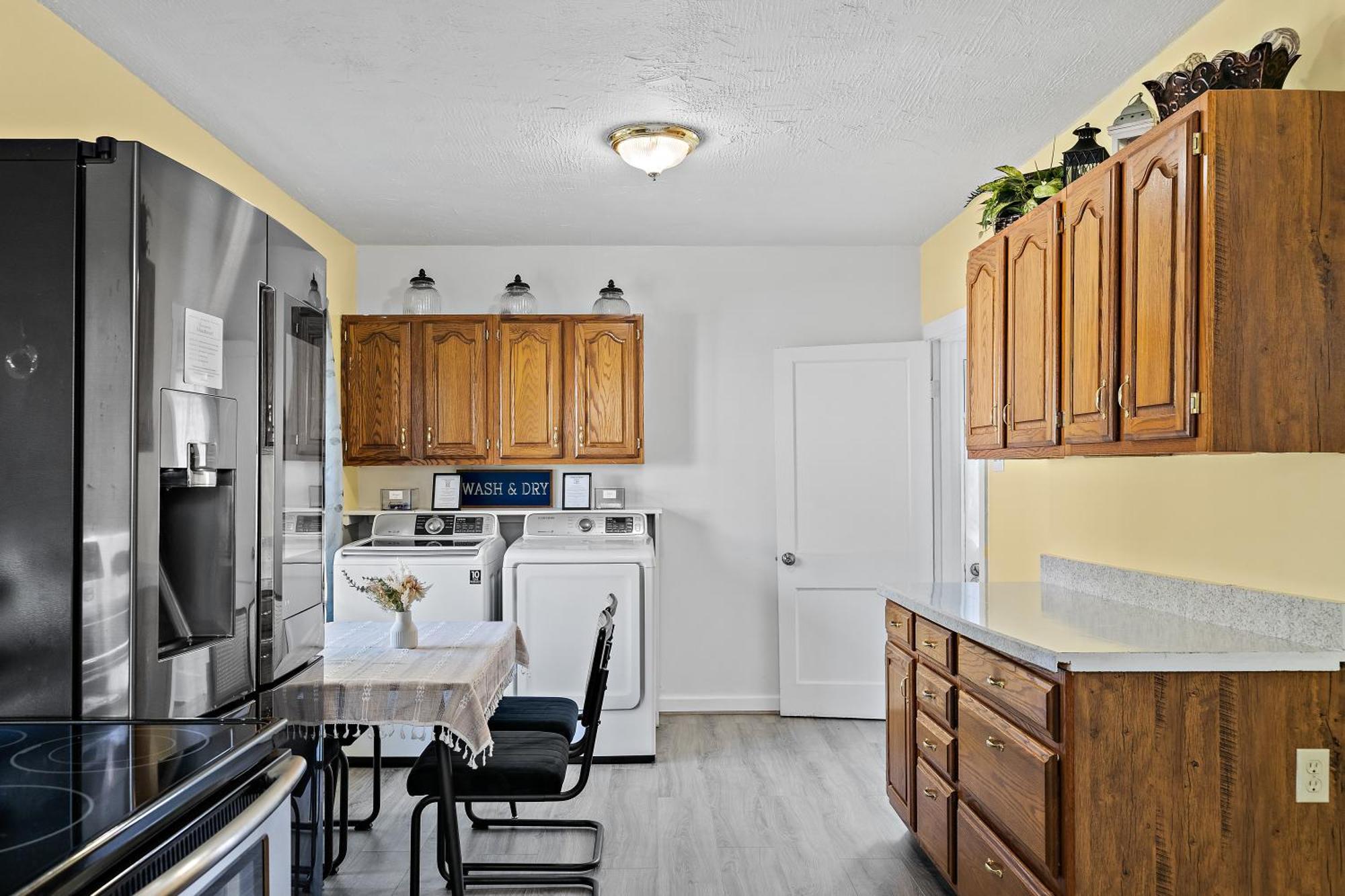 Unique Historic Bnb Madison Eksteriør billede